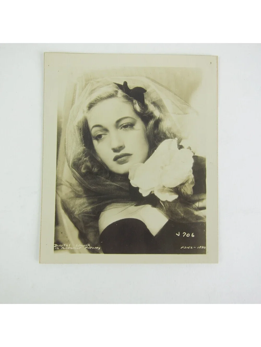 Dorothy Lamour Photograph Flower Black Dress 5x4 Actress Singer Vintage 1943